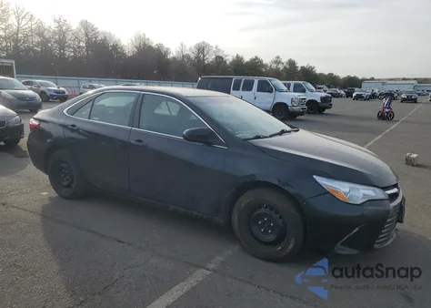 2015 Toyota Camry Hybrid из США, поврежденный, VIN 4T1BD1FK3FU165078